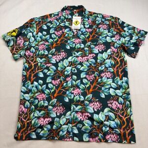 Town Shirt Co. Men's Med Green Floral Button Up Aloha Shirt NWT MSRP $69.99